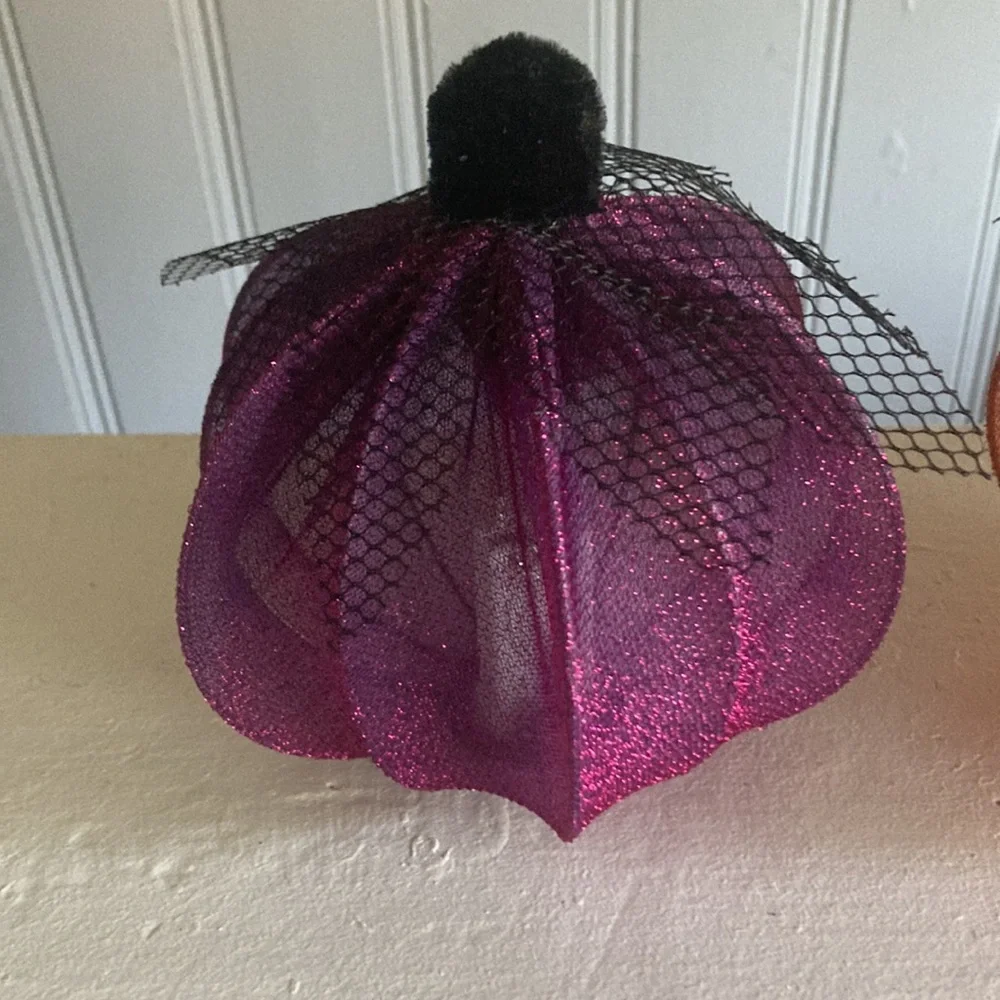 NWT- Set of 3-  Elegant Lace Covered Light Up LED Halloween Pumpkin Decorations